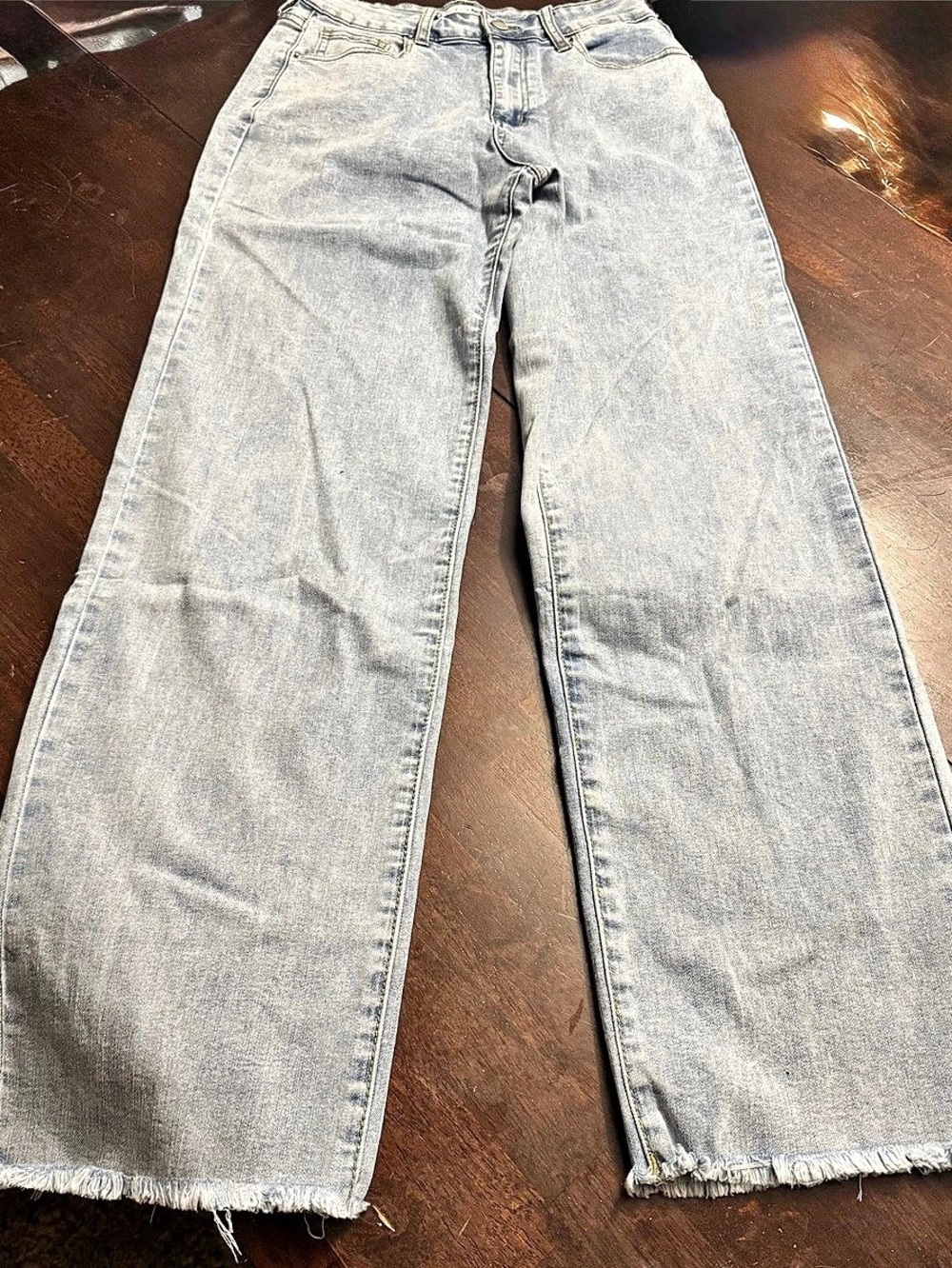 NWOT Fashion Nova Light Wash Frayed Wide Leg Jeans Size Small